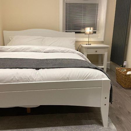 Beautiful Rooms Only Few Steps Away From Bruce Grove Tottenham Stadium London Luaran gambar