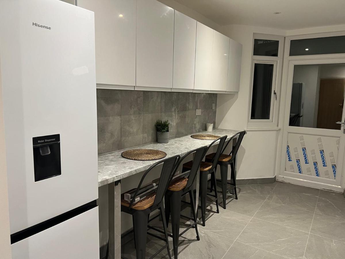 Beautiful Rooms Only Few Steps Away From Bruce Grove Tottenham Stadium London Luaran gambar